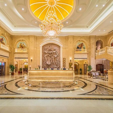 Vienna Hotel Dongguan Hou street Wanda Plaza Bagian luar foto