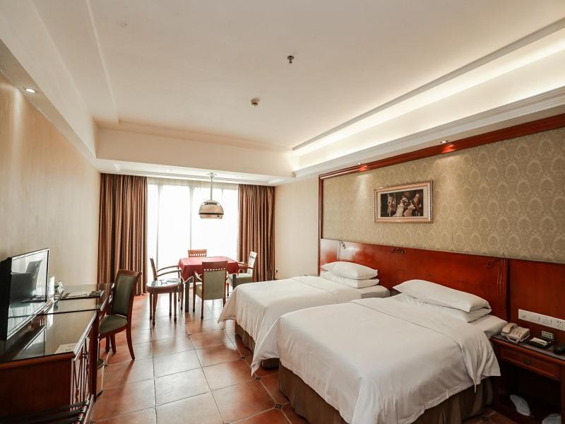 Vienna Hotel Dongguan Hou street Wanda Plaza Bagian luar foto