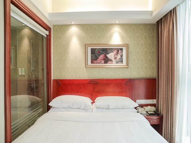 Vienna Hotel Dongguan Hou street Wanda Plaza Bagian luar foto
